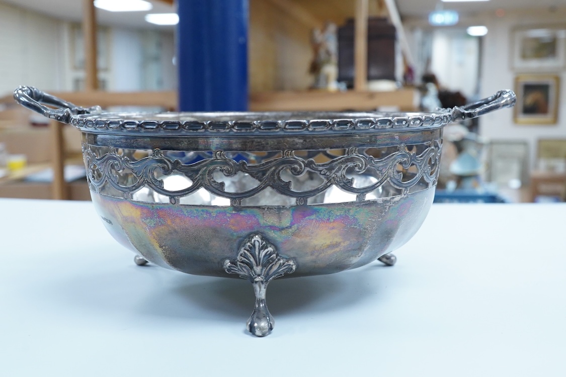 A George V silver two handled fruit bowl, with a pierced border, by Peerless Plate Manufacturing Co, Sheffield, 1929, 17.9cm excluding the handles, 14.5oz.